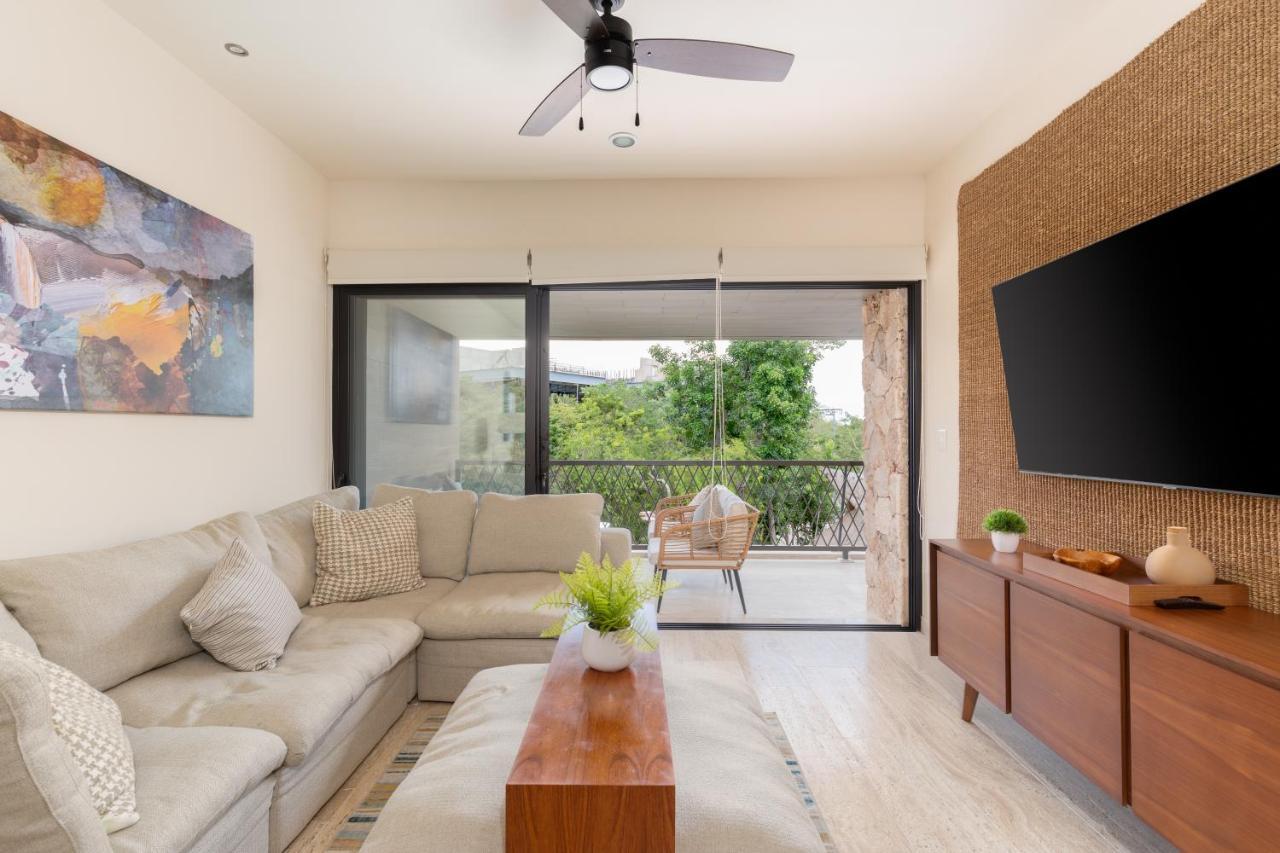 Appartamento Exclusive Paramar Ve Penthouse In By Lockey For Walking To Commercial Zone In Aldea Zama